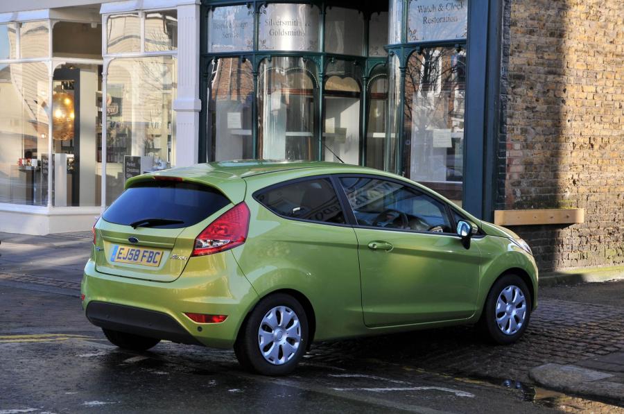  Ford Fiesta 2008 года  (фото 96 из 201)